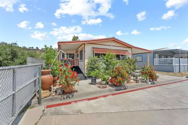 500 Rancheros Dr #107, San Marcos, CA 92069