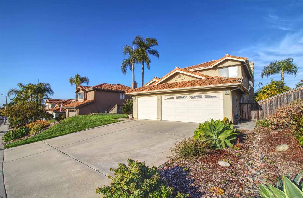Vista, CA 92081,2066 Sequoia