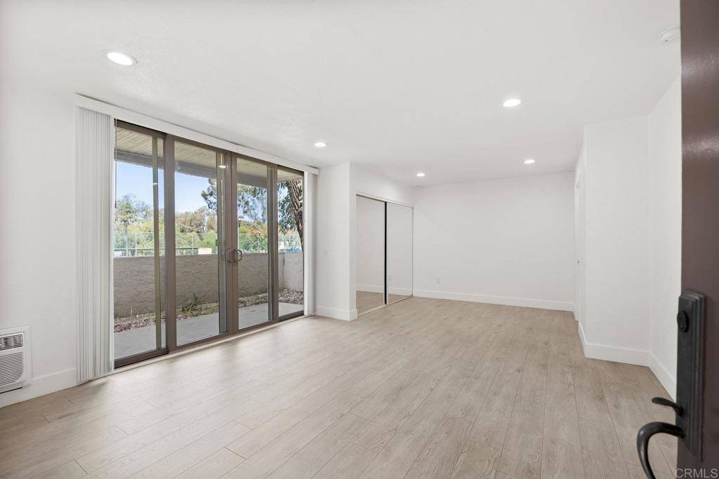 1350 N Escondido BLVD #17, Escondido, CA 92026