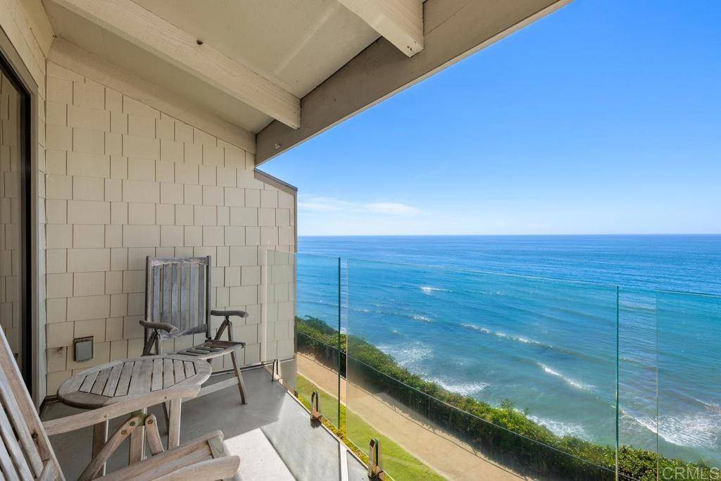 Encinitas, CA 92024,369 W I ST