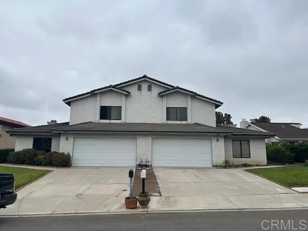 2732 Luciernaga ST, Carlsbad, CA 92009