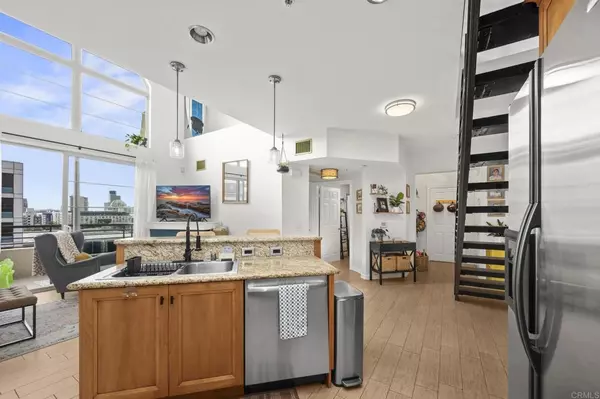 San Diego, CA 92101,1480 Broadway #2604