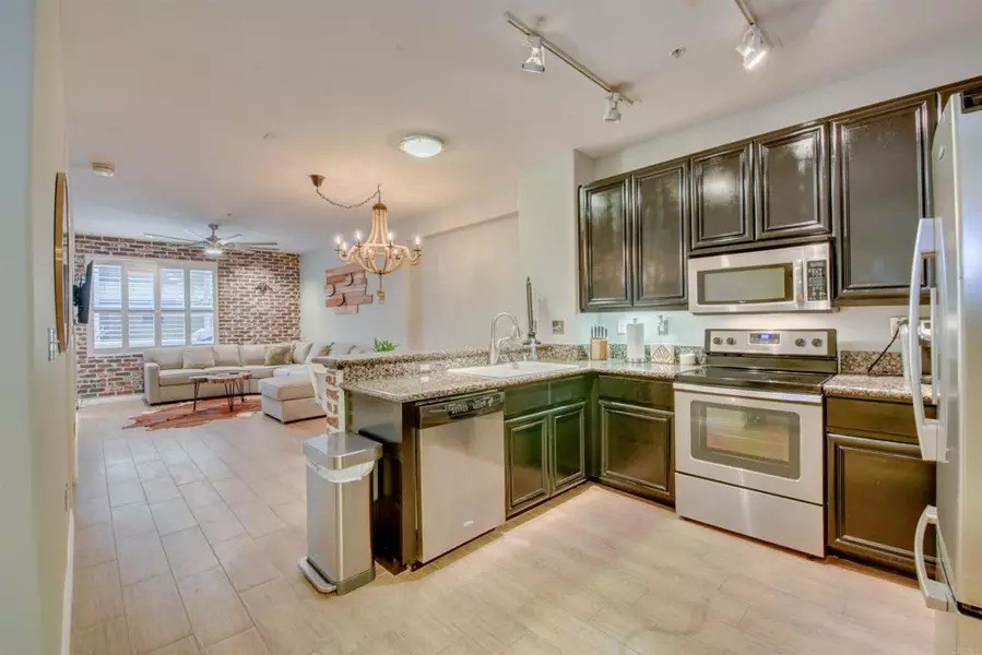 350 K ST #211, San Diego, CA 92101