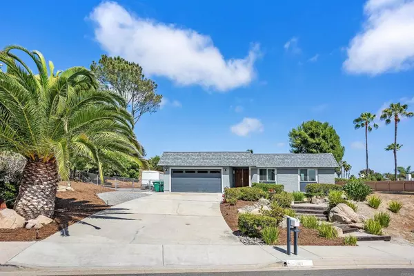 2058 Steiger LN, Oceanside, CA 92056