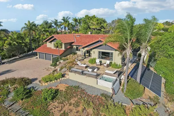 Vista, CA 92084,2073 Elevado Rd