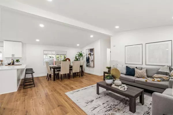 Carlsbad, CA 92008,5423 Kipling LN