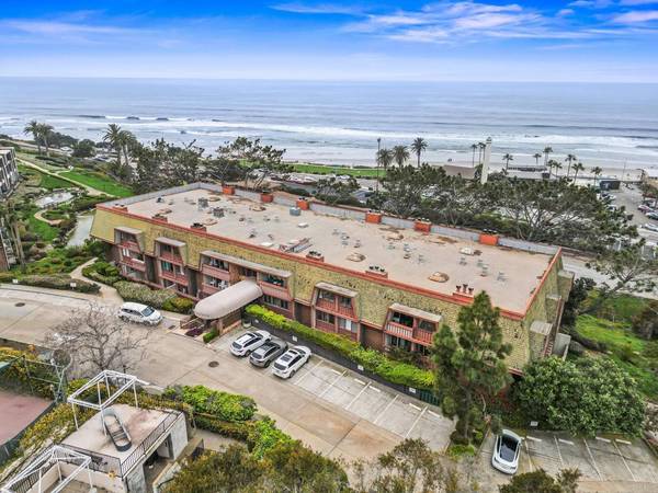Del Mar, CA 92014,1562 Camino Del Mar #635