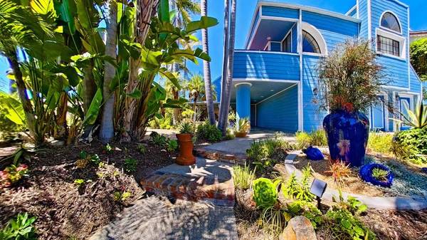 Carlsbad, CA 92009,2618 Unicornio ST