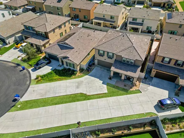 Valley Center, CA 92082,27924 Barley CT