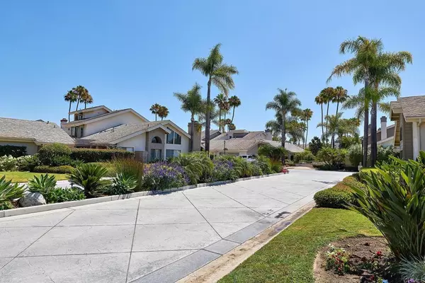 Rancho Santa Fe, CA 92091,16048 Via Viajera