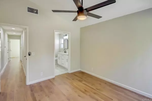 Fallbrook, CA 92028,324 Shady Glen DR