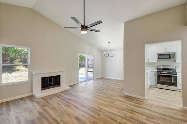 Fallbrook, CA 92028,324 Shady Glen DR