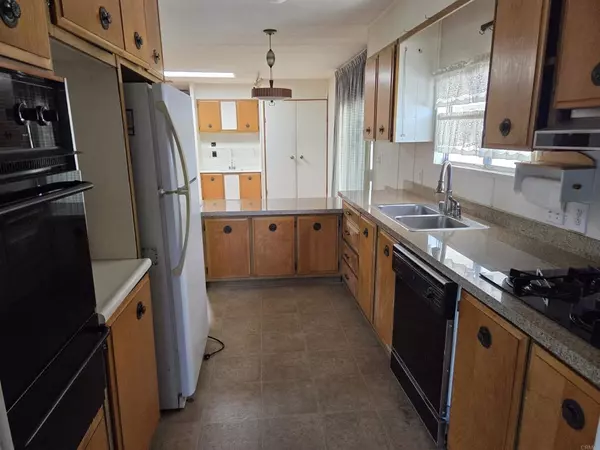 Encinitas, CA 92024,444 El Camino Real N #96