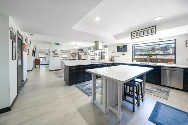 Ramona, CA 92065,23767 Moonglow Ct