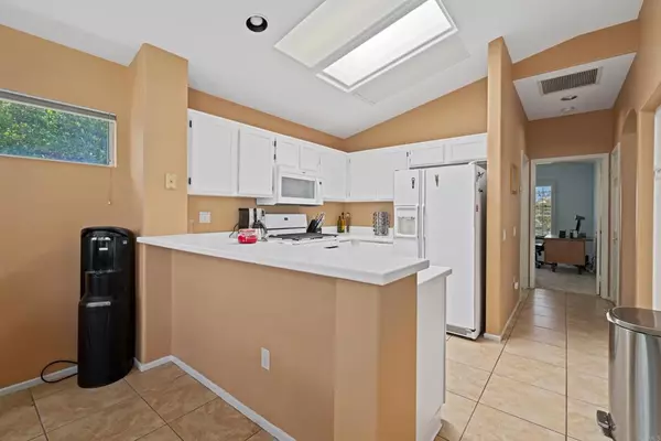 Palm Desert, CA 92211,38406 Brandywine