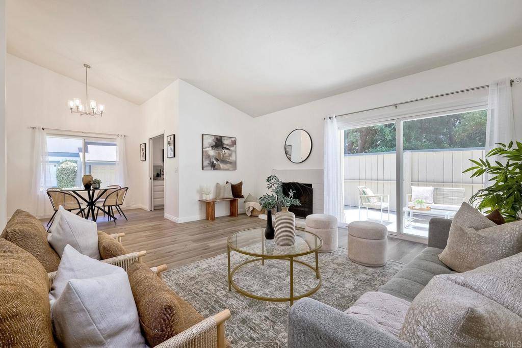 San Marcos, CA 92069,232 Cerco Rosado