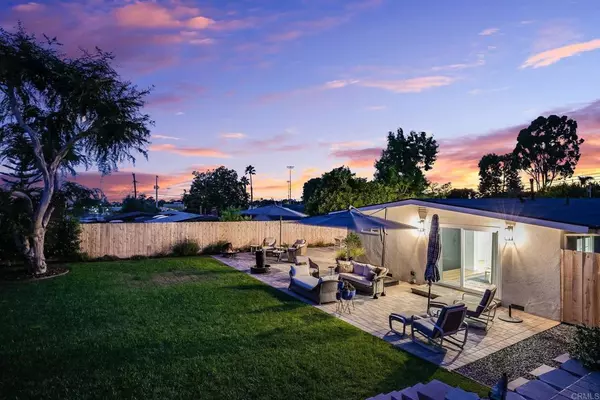 Carlsbad, CA 92008,2061 Gayle WAY