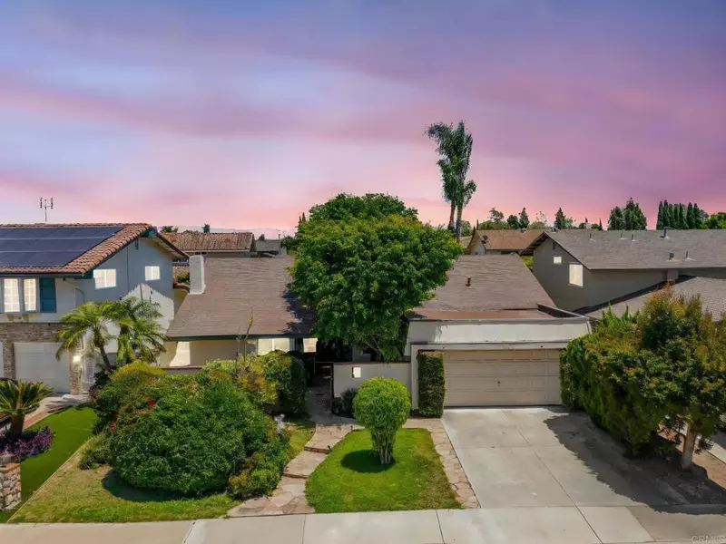 16666 Mount Baxter CIR, Fountain Valley, CA 92708