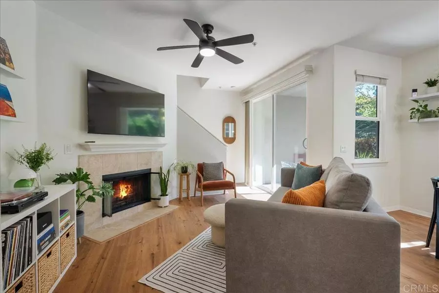 13015 Evening Creek DR S #18, San Diego, CA 92128