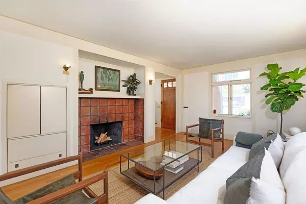 San Diego, CA 92103,3506 ALBATROSS STREET