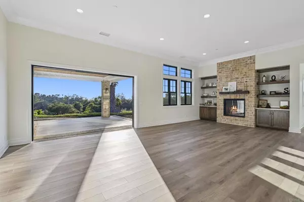 Fallbrook, CA 92028,662 Lower Springs RD