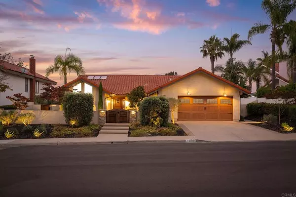 Solana Beach, CA 92075,1108 Via Mil Cumbres