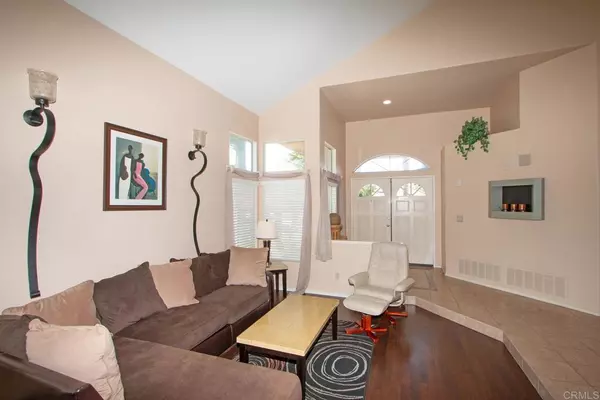 Oceanside, CA 92057,838 Mosaic Circle