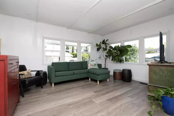 Oceanside, CA 92057,143 Swallow Lane