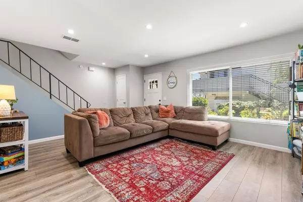 Oceanside, CA 92056,3456 Thunder