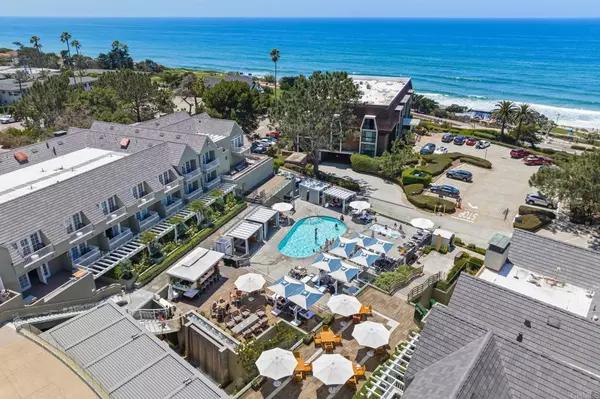 Del Mar, CA 92014,1552 Camino Del Mar #401