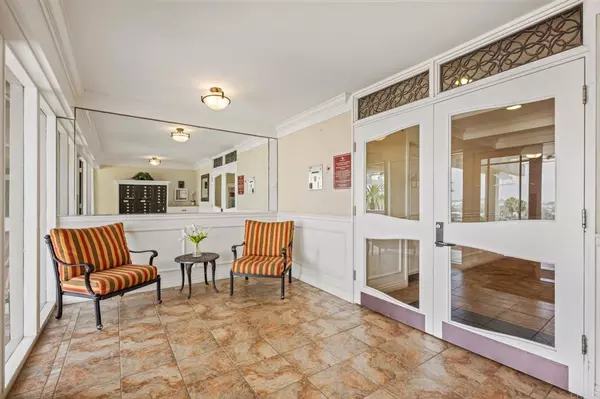 Del Mar, CA 92014,1552 Camino Del Mar #401