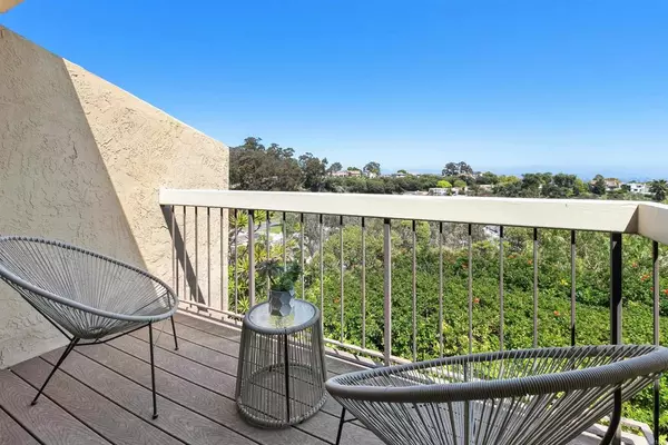 La Jolla, CA 92037,6635 Caminito Scioto