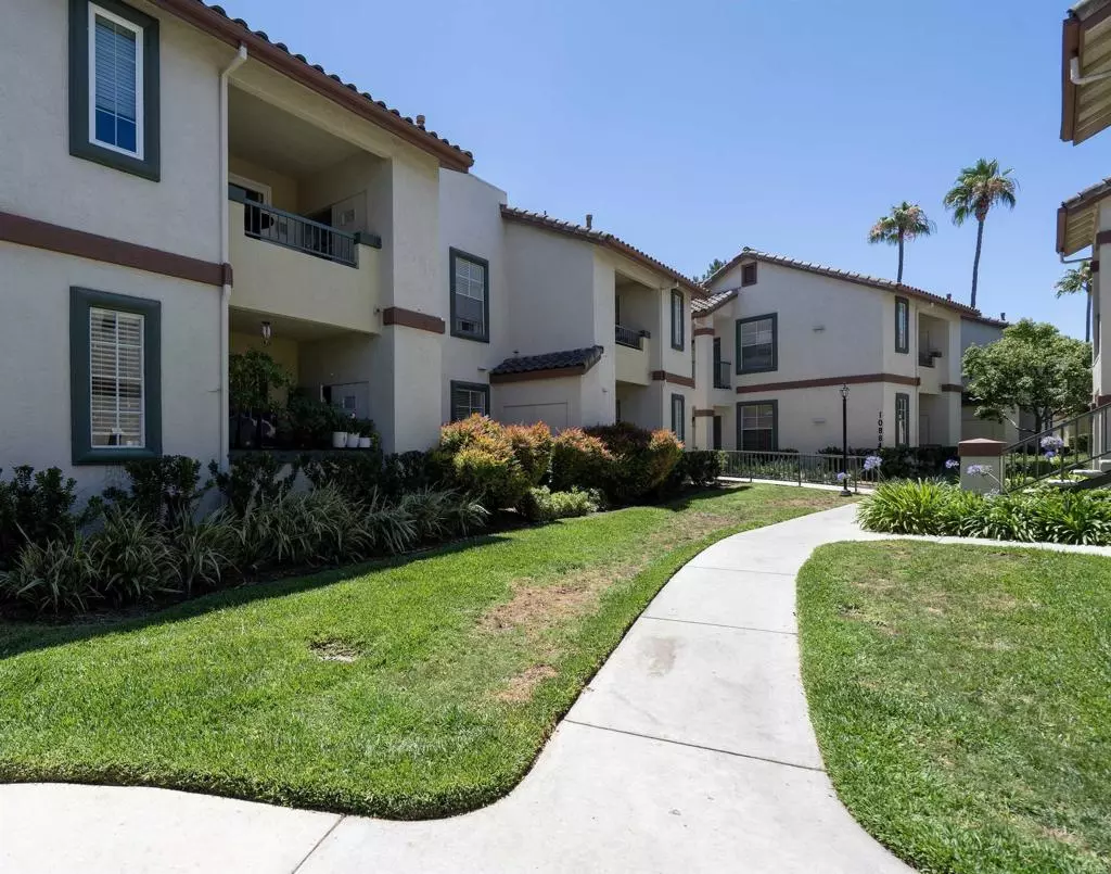 San Diego, CA 92128,10908 Sabre Hill DR #322