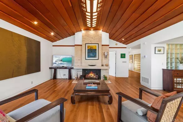 Del Mar, CA 92014,1859 Zapo ST