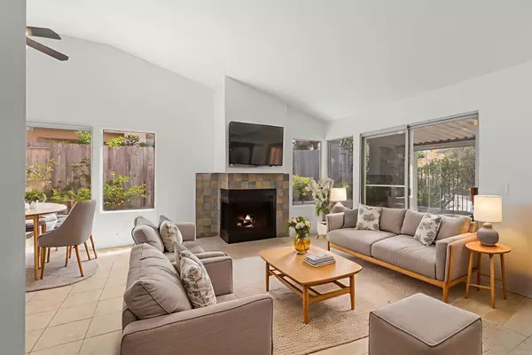 Oceanside, CA 92056,5126 Maplewood CIR