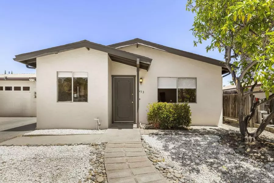 1653 Anza AVE, Vista, CA 92084