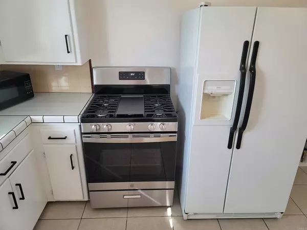 San Diego, CA 92113,4064 National AVE