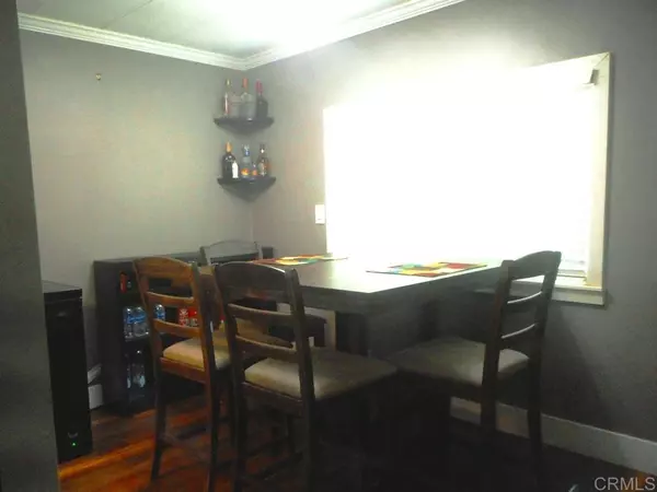 Escondido, CA 92027,211 N Citrus AVE #25