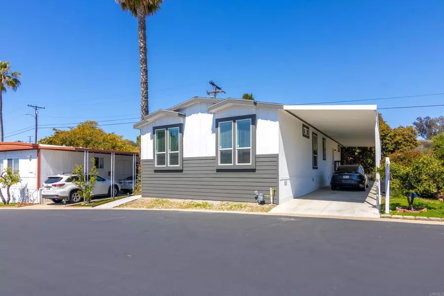 2003 Bayview Heights Dr #34, San Diego, CA 92105