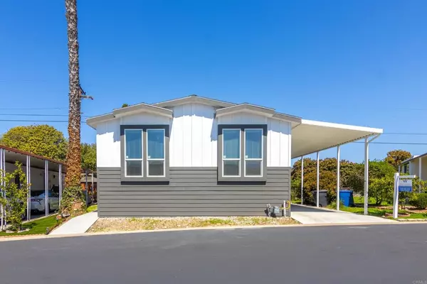 San Diego, CA 92105,2003 Bayview Heights Dr #34