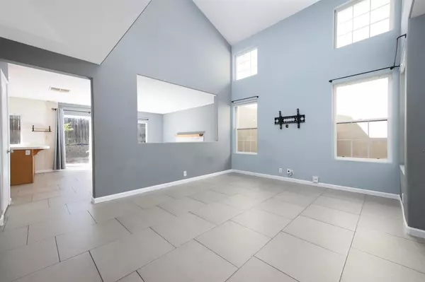 Ramona, CA 92065,1364 H ST