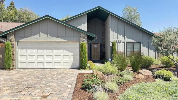 6777 Winding Creek, San Diego, CA 92119