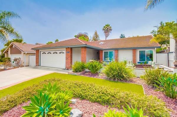 4867 Meadowbrook DR, Oceanside, CA 92056