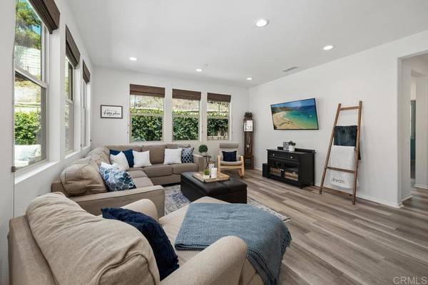San Marcos, CA 92078,712 Gemstone DR