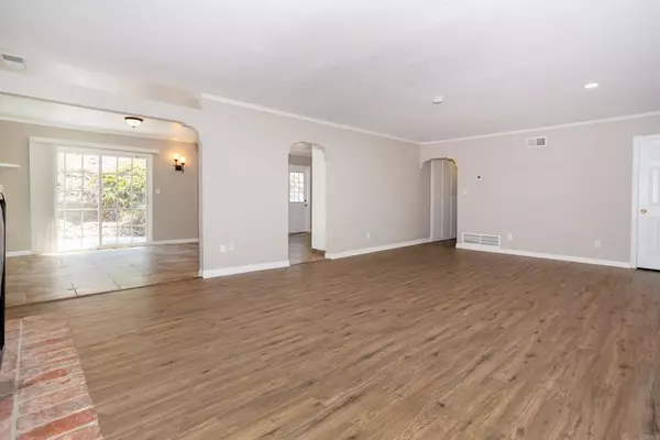 Lakeside, CA 92040,9253 Westhill RD