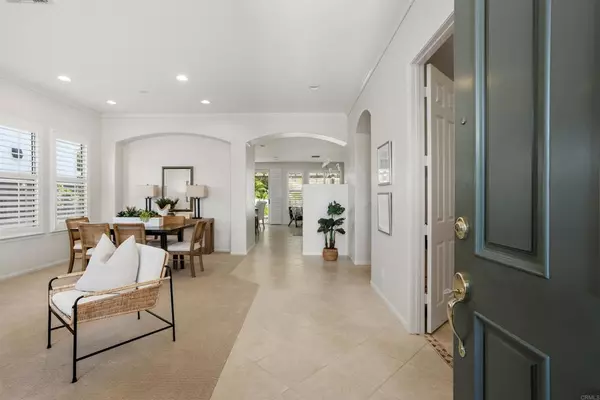 Carlsbad, CA 92009,2228 Corte Ananas