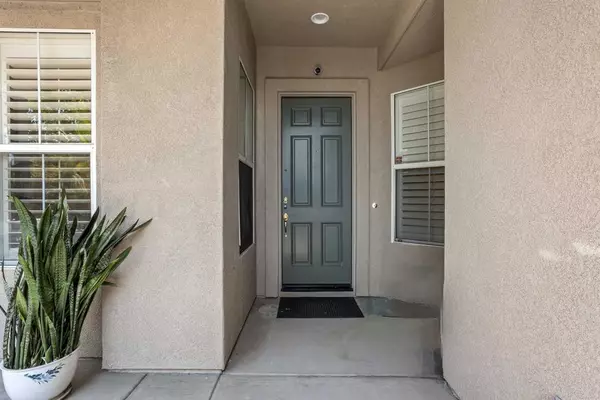 Carlsbad, CA 92009,2228 Corte Ananas