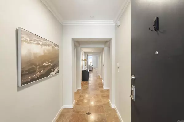 La Jolla, CA 92037,5470 La Jolla BLVD #H102