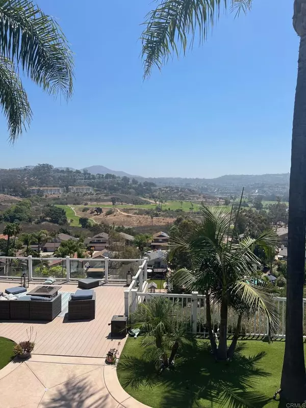Tierrasanta, CA 92124,10667 Viacha Dr