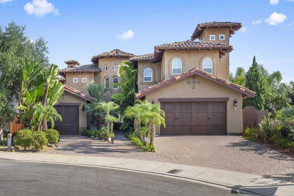 Carlsbad, CA 92009,6811 Vianda CT